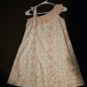 Girls dress